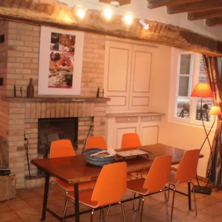 Ferienhaus La Neuville-roy, 3 Pieces, 4 Personnes - Fr-1-526-10